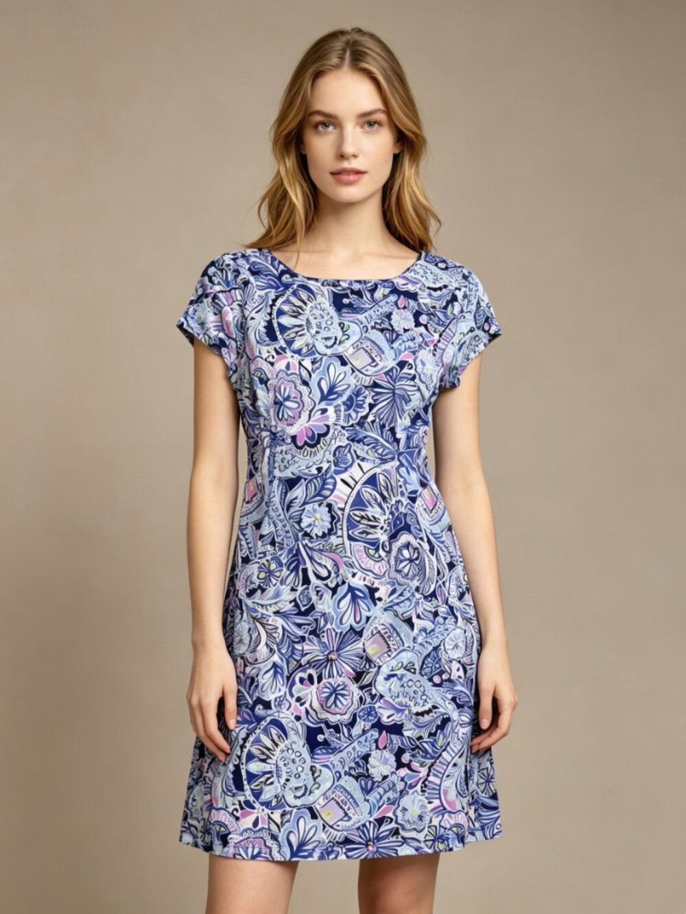 Lilly Pulitzer Size M Namastay Jungle BAY DRESS Short Sleeve Elephants NWOT